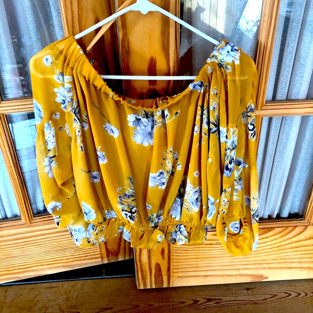 Worn once! Super cute!